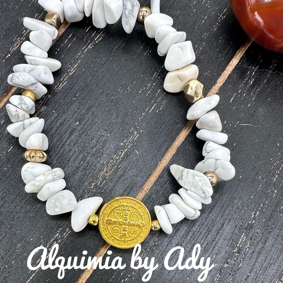 White Howlite Saint Benedict handmade peace and love bracelet - Picture 1 of 4
